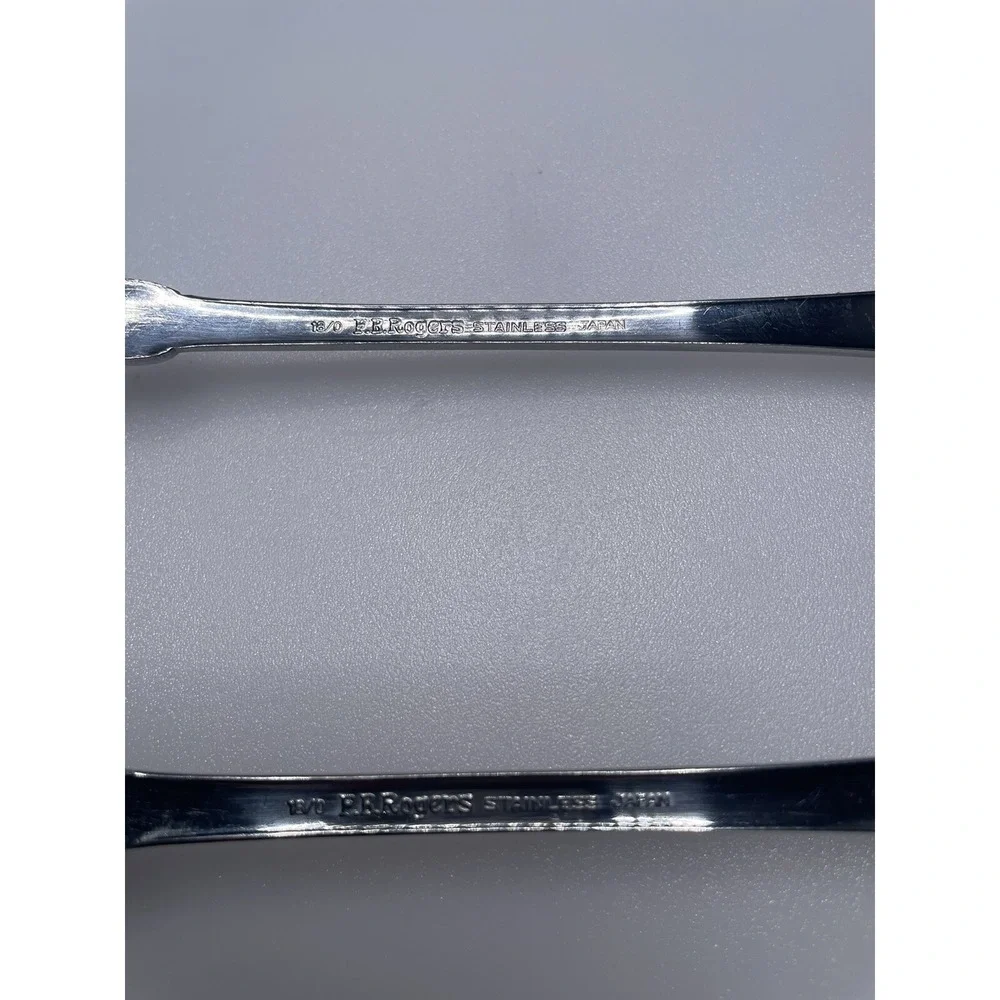 Vintage 1960s Rogers 18/0 Stainless Flatware Cutlery. 10